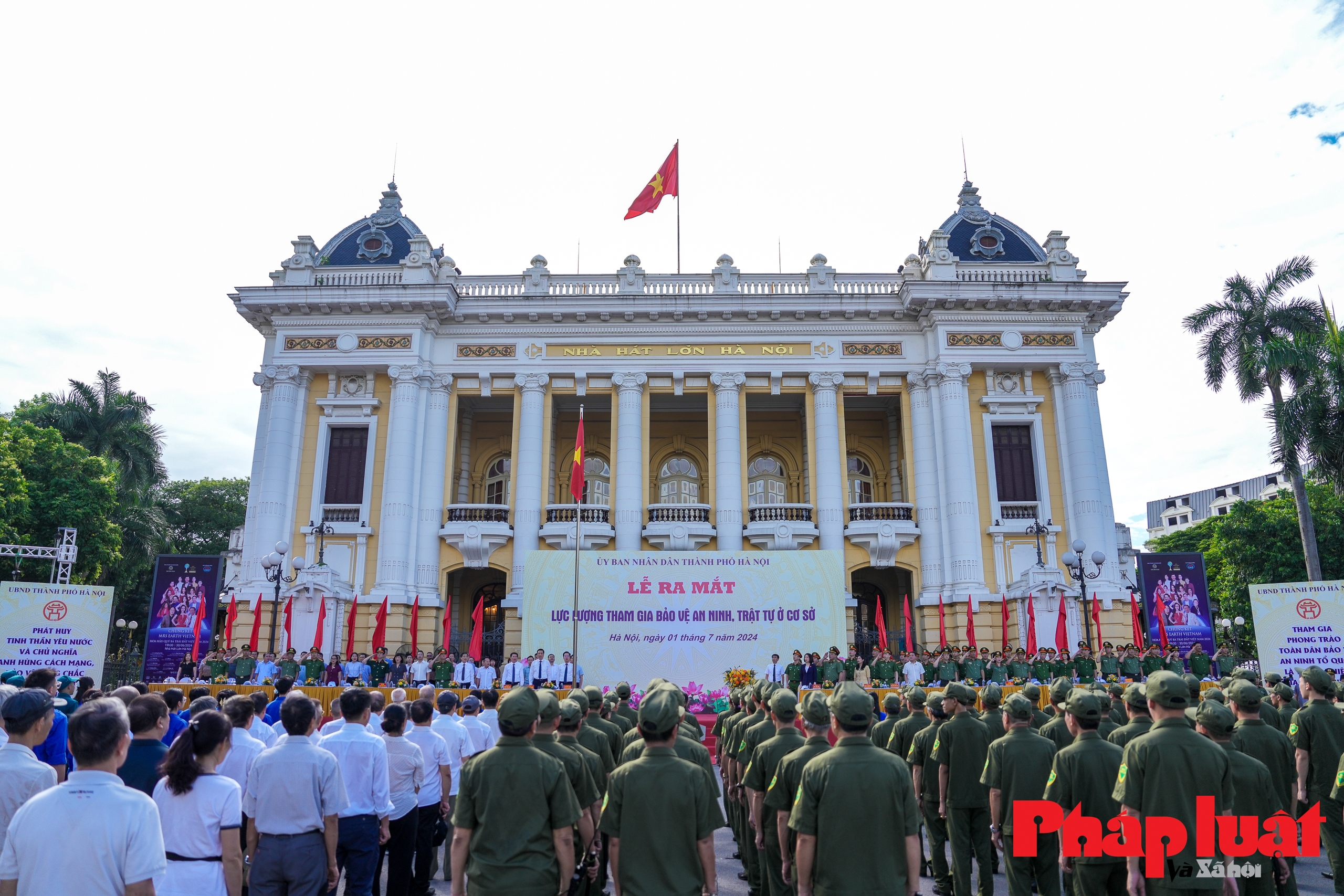 Hà Nội ra mắt lực lượng bảo vệ an ninh trật tự tại cơ sở