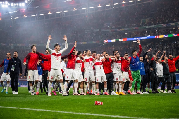 Vòng 1/8 EURO 2024: Hà Lan và Thổ Nhĩ Kỳ là hai đại diện cuối cùng lọt vào tứ kết