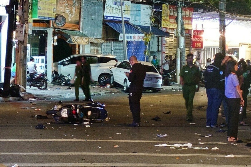 Chú thích ảnh: Hiện trường vụ tai nạn do tài xế Trần Thị Thu Thanh gây ra  Ảnh: CTV