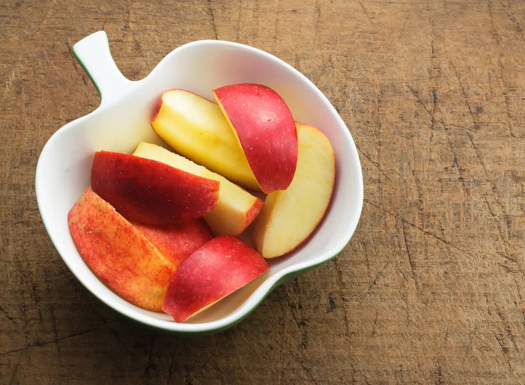 Điều gì xảy ra với cơ thể nếu bạn ăn 1 quả táo mỗi ngày?
