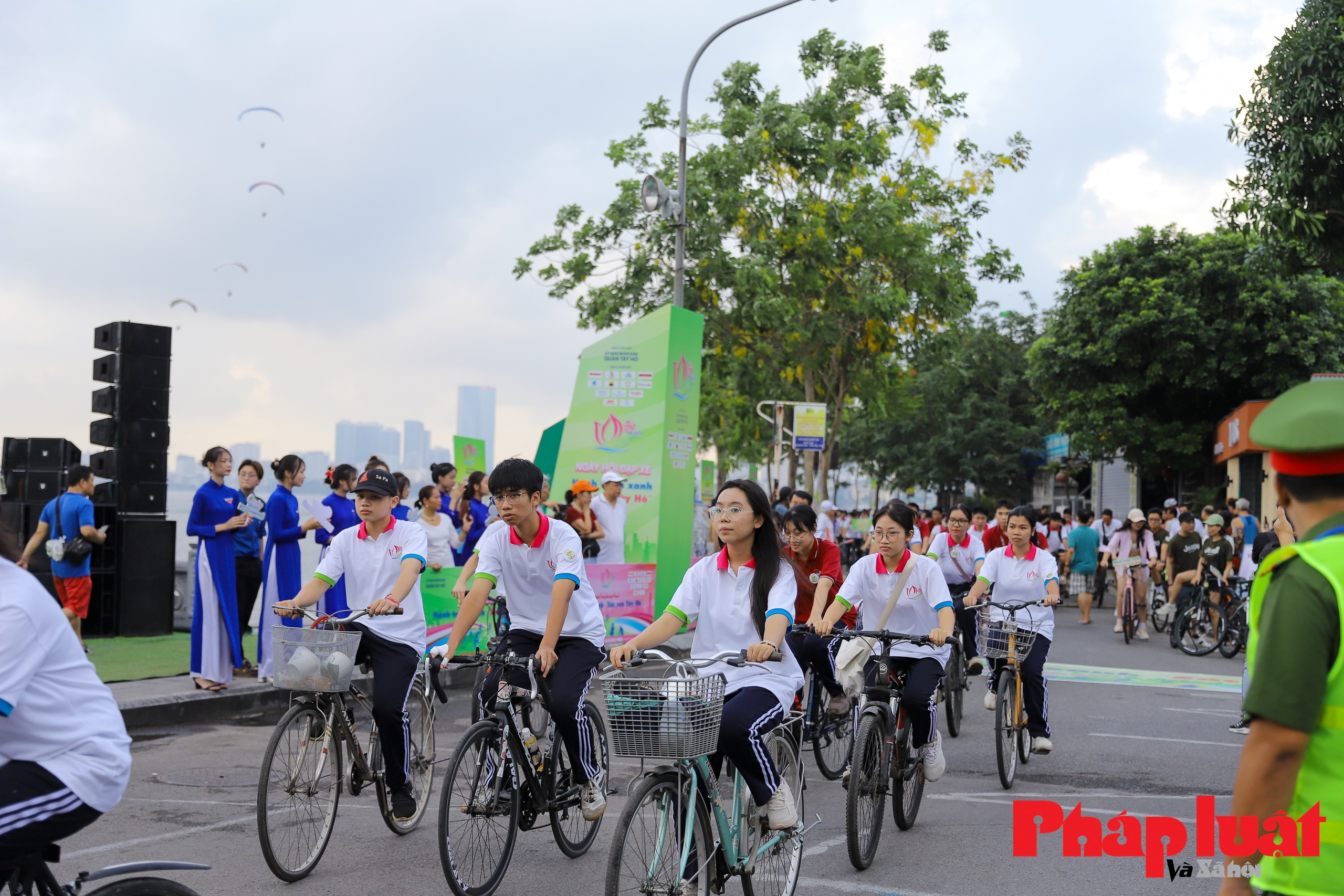 7.000 người tham gia Ngày hội đạp xe Hành trình xanh 