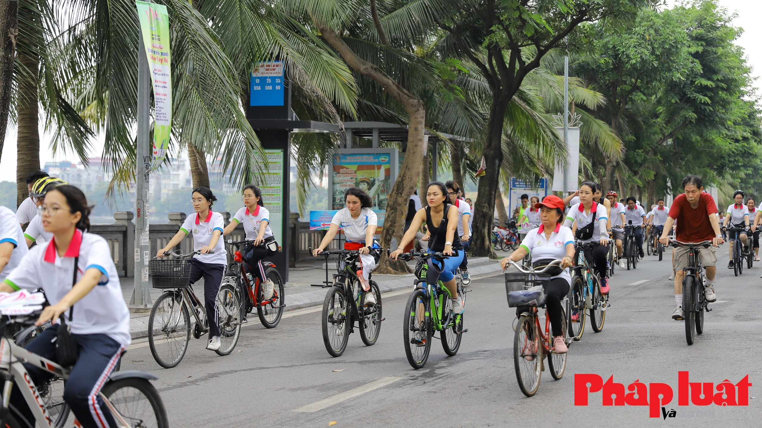 7.000 người tham gia Ngày hội đạp xe Hành trình xanh "Sắc sen Tây Hồ", lập kỷ lục Việt Nam
