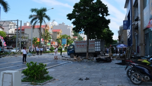Vĩnh Phúc: hiện trường vụ nổ kinh hoàng tại TP Vĩnh Yên nhiều người bị thương