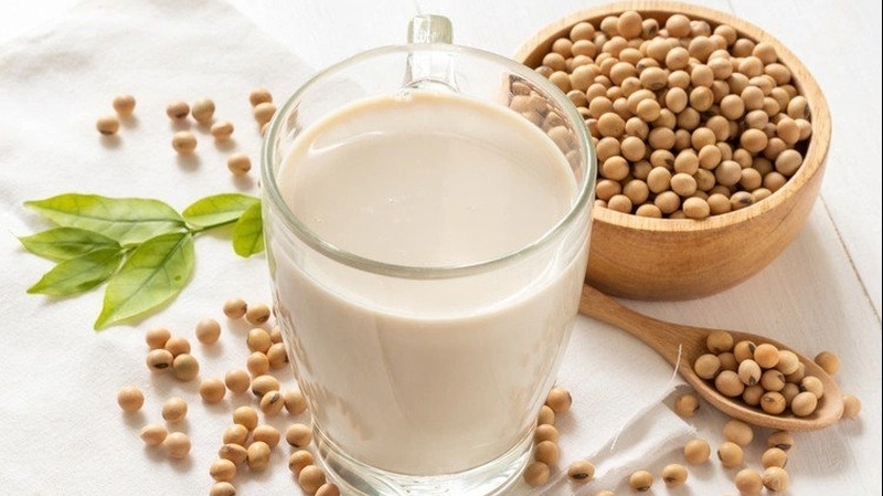 Uống sữa đậu nành hàng ngày có tốt không?