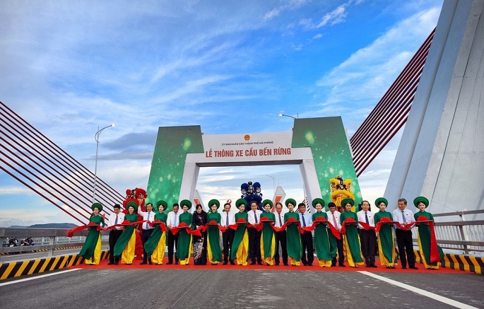 Hải Phòng: Chủ tịch Quốc hội Trần Thanh Mẫn dự lễ thông xe cầu Bến Rừng