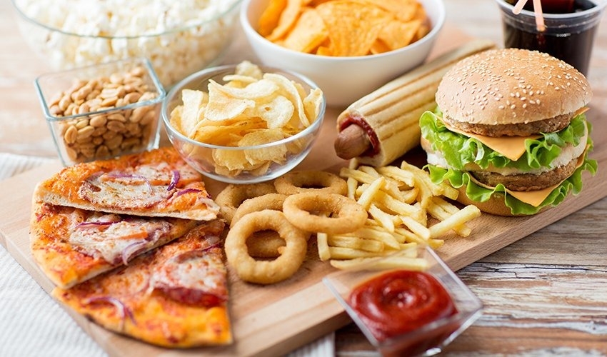 6 nhóm thực phẩm chứa nhiều chất béo xấu bạn nên tránh