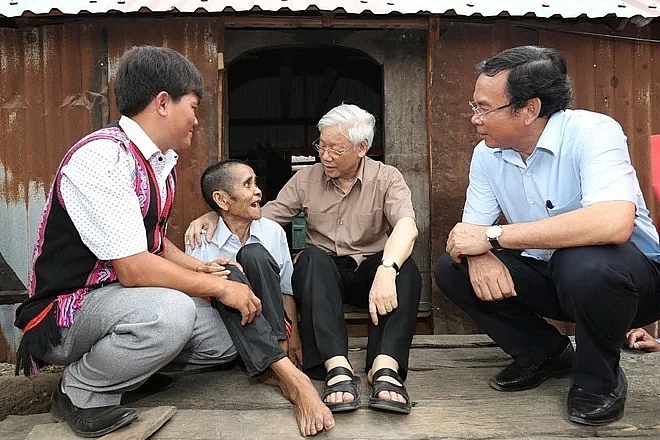 Tổng Bí thư Nguyễn Phú Trọng - Nhà lãnh đạo được Nhân dân yêu mến