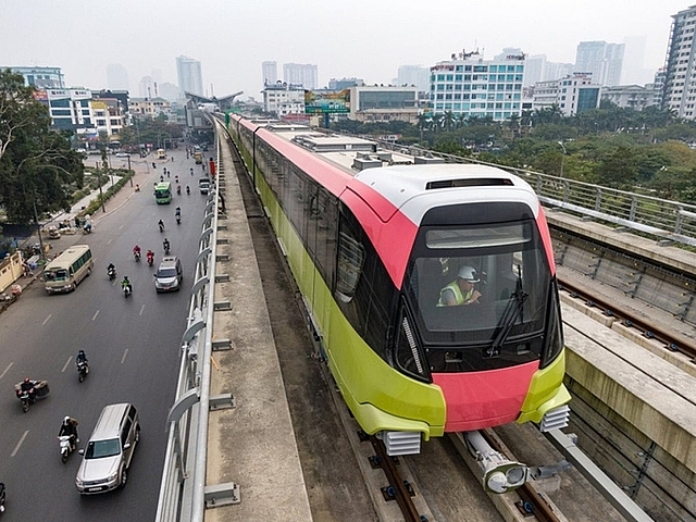 Dự kiến cuối tháng 7/2024 sẽ hoàn thành và đưa vào sử dụng đoạn trên cao tuyến đường sắt Nhổn - Ga Hà Nội.