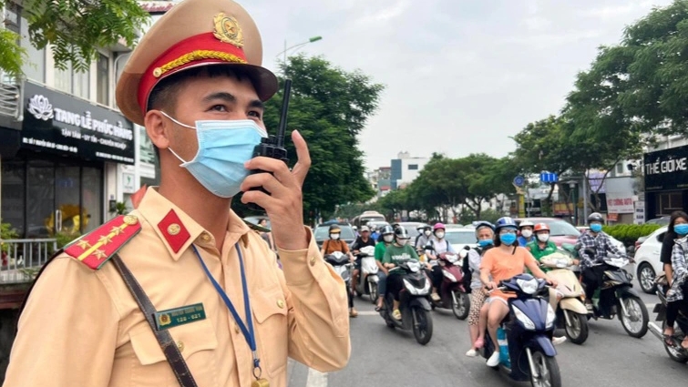 Hà Nội: xử lý 1.350 trường hợp vi phạm giao thông qua tin báo Zalo