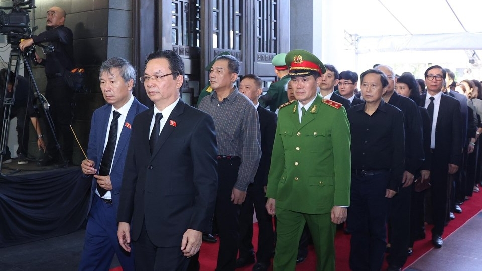 Đại biểu Quốc hội và HĐND TP Hà Nội viếng Tổng Bí thư Nguyễn Phú Trọng