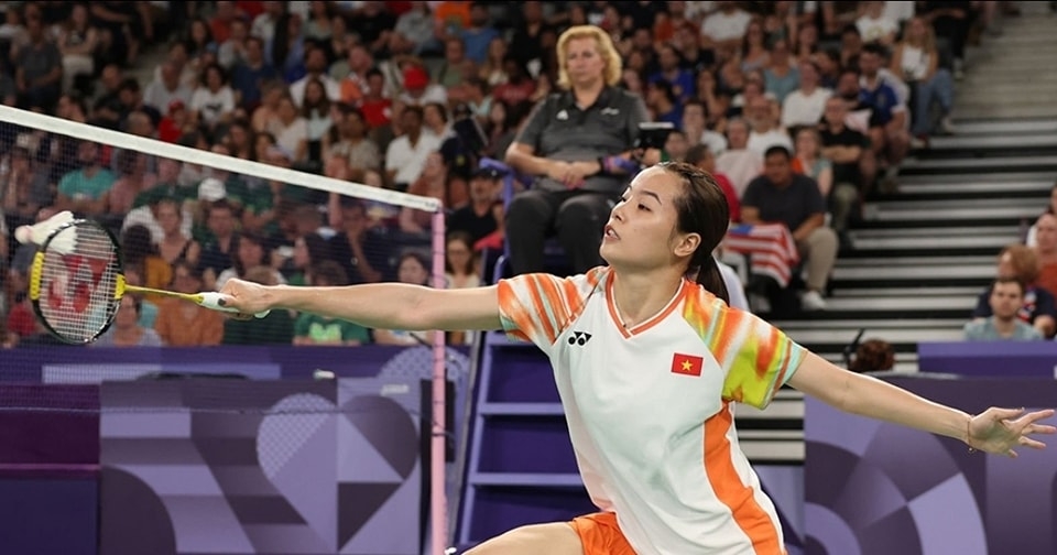 Nguyễn Thùy Linh thắng dễ trận mở màn tại Olympic Paris 2024