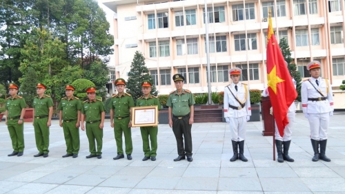 Phòng Cảnh sát hình sự, Công an tỉnh Bình Dương vinh dự nhận Huân chương Chiến công hạng Nhì