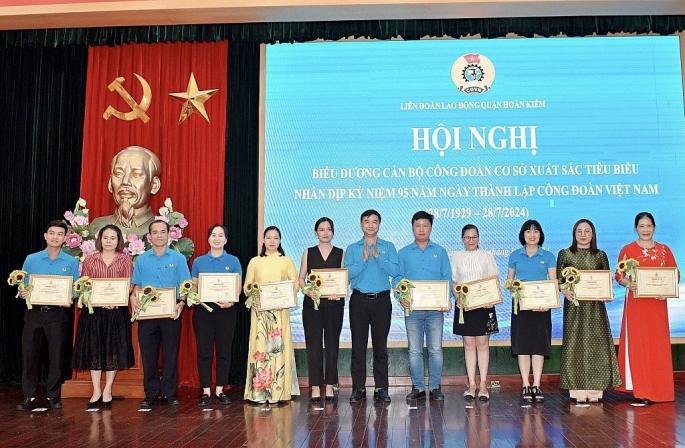 Quận Hoàn Kiếm: 95 Chủ tịch Công đoàn cơ sở xuất sắc được biểu dương, khen thưởng