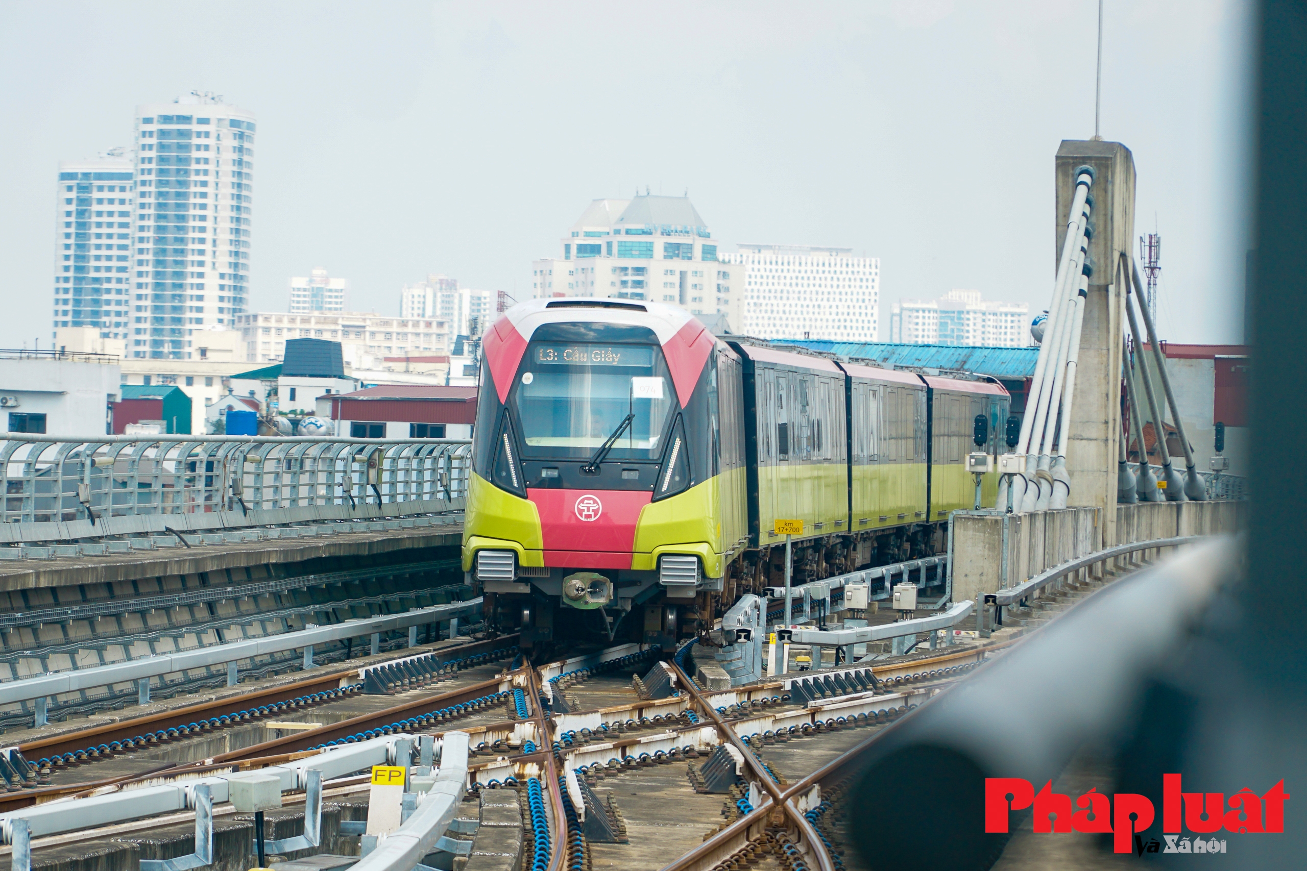 Thực tế trải nghiệm tàu Metro Nhổn - Ga Hà Nội