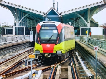 Metro Nhổn - Ga Hà Nội miễn phí vé trong 15 ngày đầu tiên cho hành khách trải nghiệm