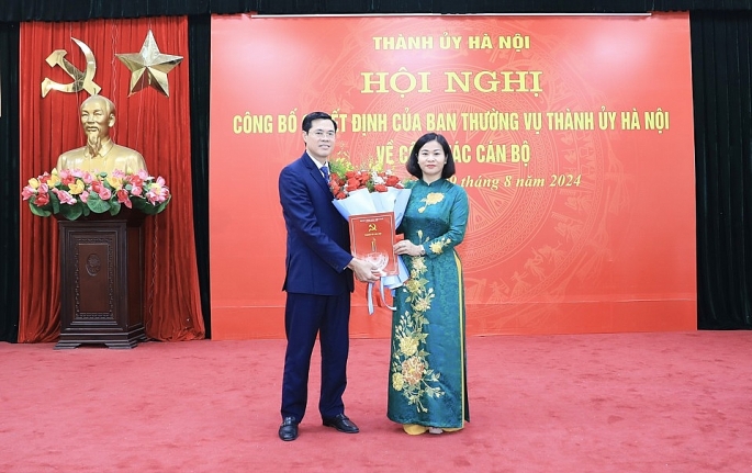 Phó Bí thư Huyện ủy Thanh Trì Nguyễn Xuân Phong khẳng định trên cương vị công tác mới sẽ không ngừng nỗ lực, hoàn thành xuất sắc nhiệm vụ được giao.