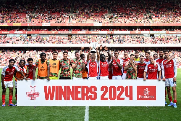 Arsenal giành danh hiệu đầu tiên ở mùa giải mới