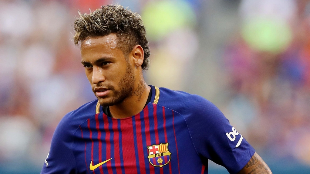 Neymar bất ngờ muốn trở lại thi đấu cho Barcelona