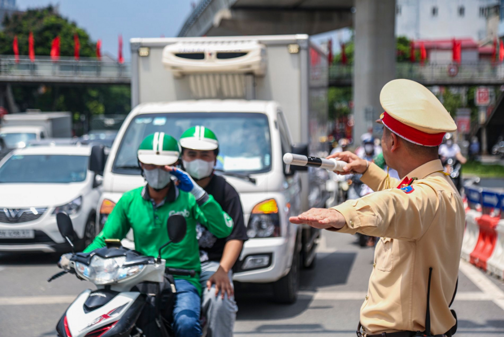 Phòng Cảnh sát giao thông Công an TP Hà Nội đảm bảo trật tự an toàn giao thông trên địa bàn Thủ đô