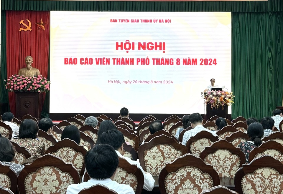 Quang cảnh hội nghị báo cáo viên TP tháng 8/2024. Ảnh: Trần Long