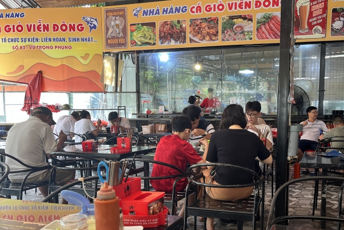 Người Hà Nội tận hưởng cảm giác 