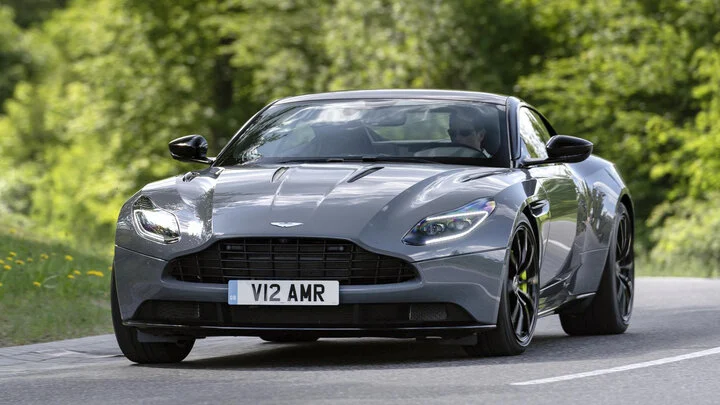 Bảng giá xe ô tô hãng Aston Martin mới nhất tháng 9/2024