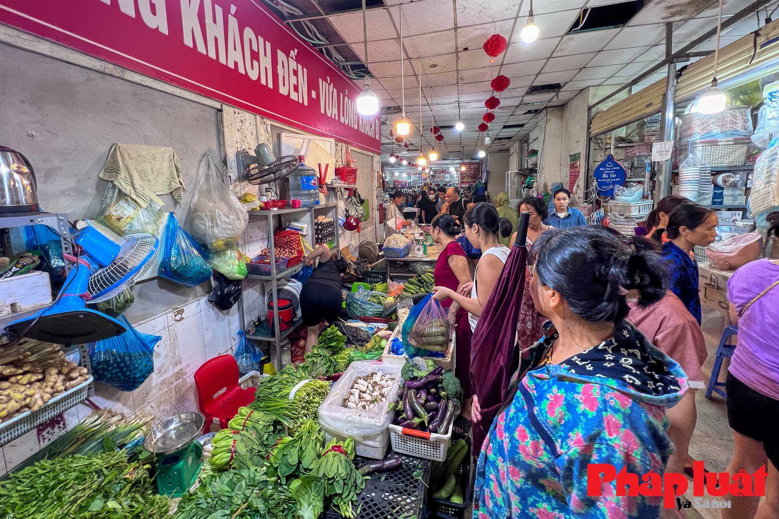 Hà Nội: Người dân không nên tích trữ thực phẩm