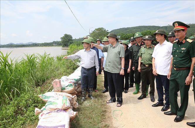 Tổng Bí thư, Chủ tịch nước Tô Lâm kiểm tra công tác phòng chống lụt bão tại Tuyên Quang