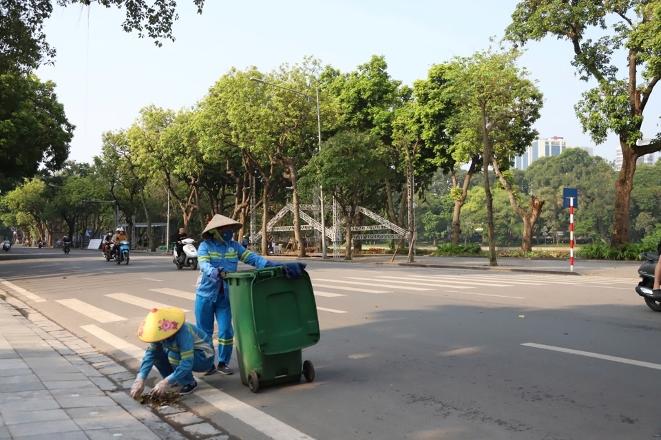 Quận Hoàn Kiếm tổng vệ sinh môi trường, khắc phục hậu quả cơn bão số 3