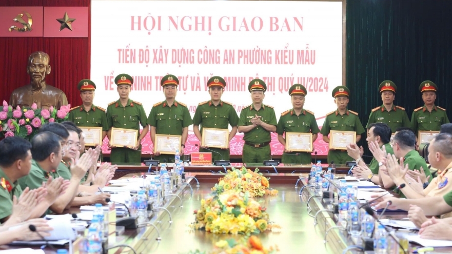 Hà Nội: 15 Công an phường đạt Công an phường kiểu mẫu về an ninh trật tự và văn minh đô thị