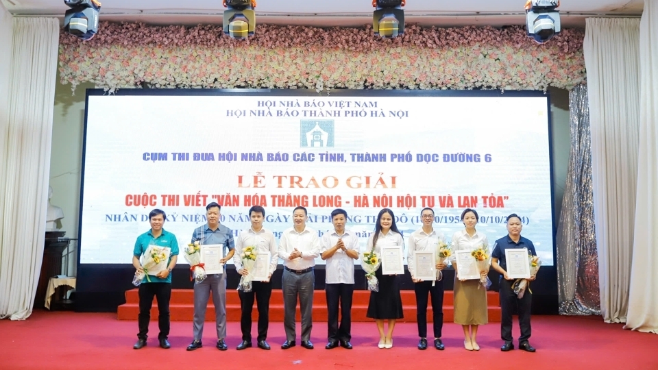 Trao giải Cuộc thi viết về “Văn hóa Thăng Long-Hà Nội hội tụ và lan tỏa”