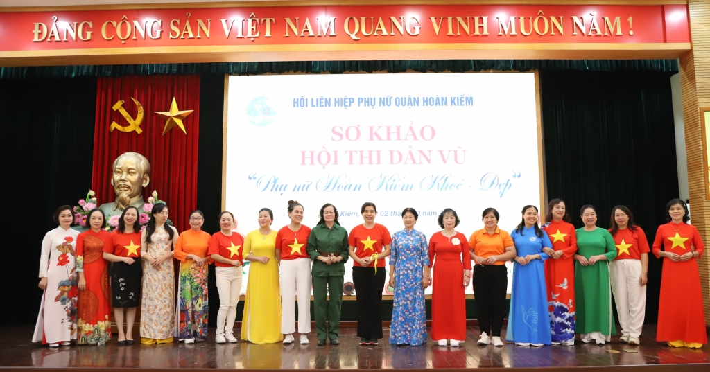 Quận Hoàn Kiếm: sơ khảo hội thi dân vũ 