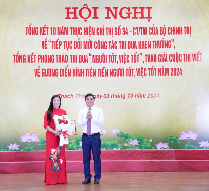 Huyện Thạch Thất tổng kết 10 năm Chỉ thị 34 và phong trào 