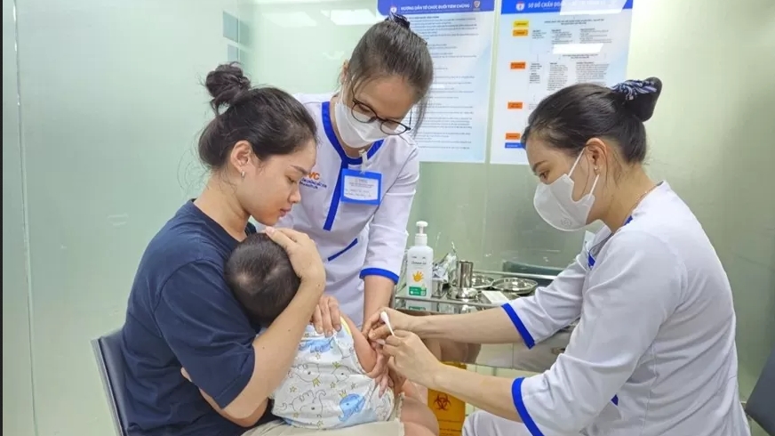 Hà Nội triển khai chiến dịch tiêm vaccine sởi từ ngày 14/10