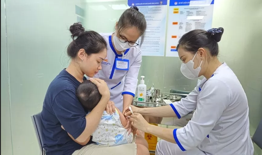 Hà Nội triển khai chiến dịch tiêm vaccine sởi từ ngày 14/10