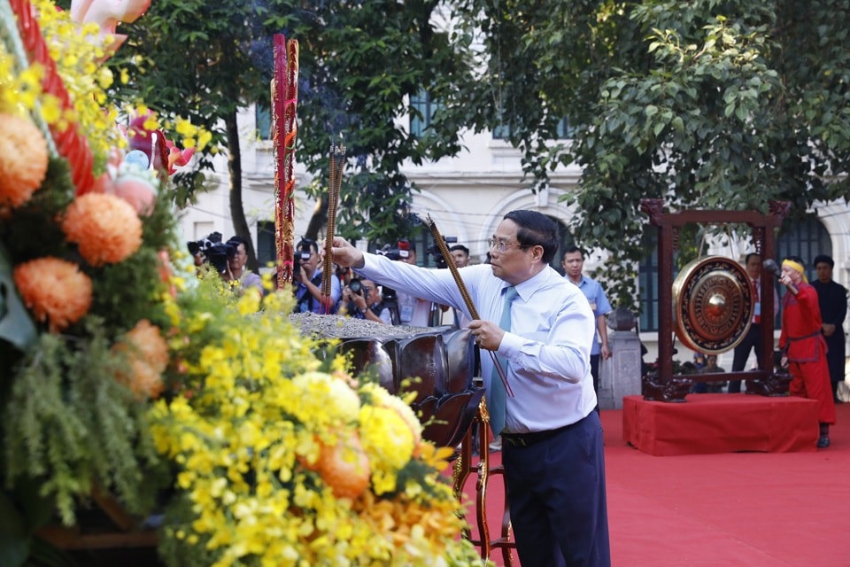 Live: Sôi động chương trình “Ngày hội Văn hóa vì hòa bình”