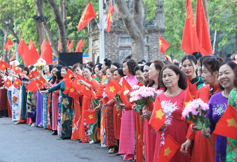 Live: Sôi động chương trình “Ngày hội Văn hóa vì hòa bình”