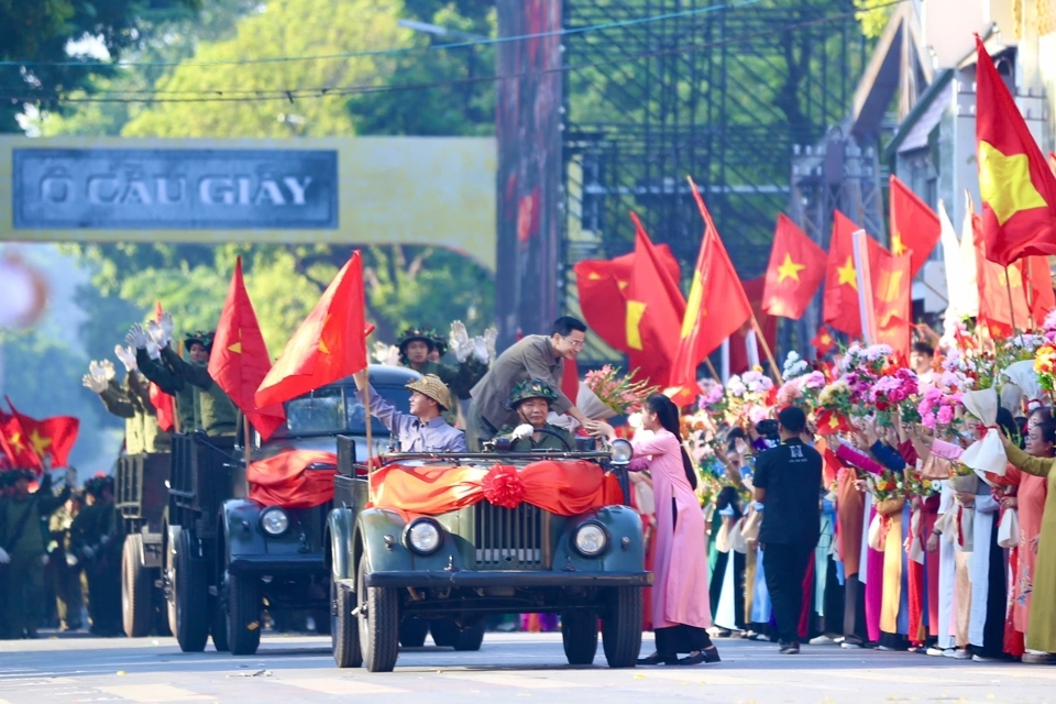 Live: Sôi động chương trình “Ngày hội Văn hóa vì hòa bình”