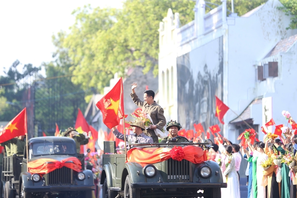 Live: Sôi động chương trình “Ngày hội Văn hóa vì hòa bình”