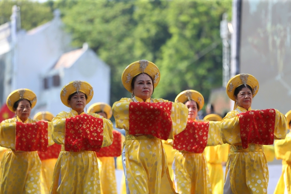 Live: Hào hùng, sôi động chương trình “Ngày hội Văn hóa vì hòa bình”