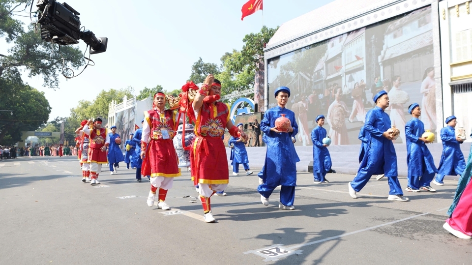 Live: Hào hùng, sôi động chương trình “Ngày hội Văn hóa vì hòa bình”