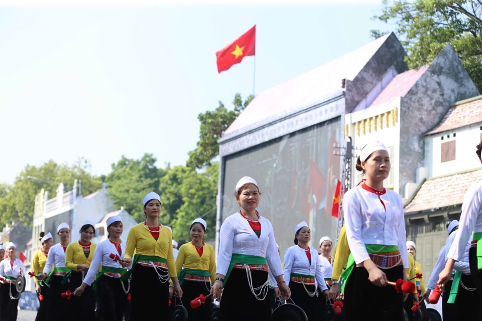 Live: Hào hùng, sôi động chương trình “Ngày hội Văn hóa vì hòa bình”