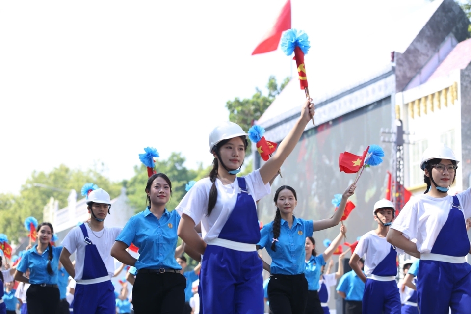 Live: Hào hùng, sôi động chương trình “Ngày hội Văn hóa vì hòa bình”