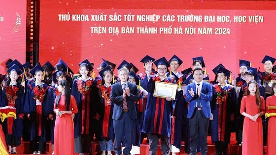 Bí quyết chinh phục danh hiệu thủ khoa của nam sinh Học viện Báo chí và Tuyên truyền