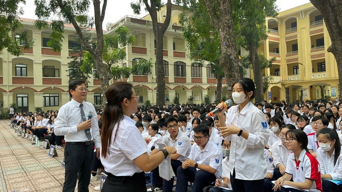 Hà Nội: sôi nổi hoạt động tuyên truyền pháp luật thông qua mô hình phiên tòa giả định tại trường học