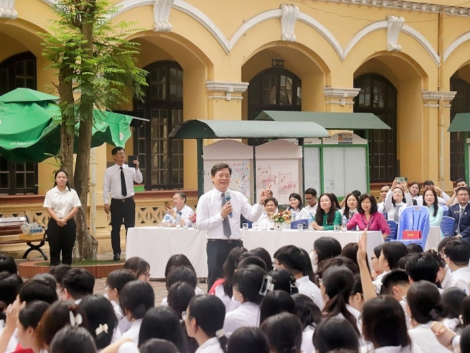 Hà Nội: sôi nổi hoạt động tuyên truyền pháp luật thông qua mô hình phiên tòa giả định tại trường học