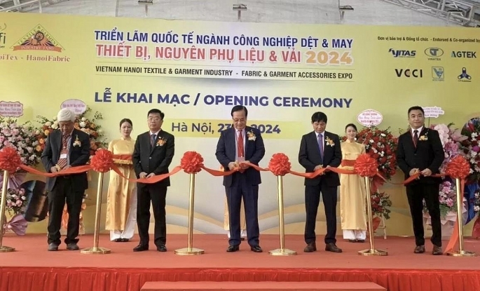 Triển lãm quốc tế lớn về dệt may chính thức khai mạc tại Hà Nội