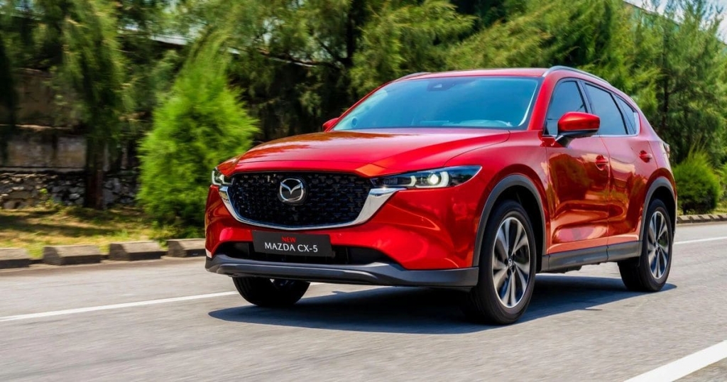 Cập nhật bảng giá xe ô tô hãng Mazda tháng 11/2024