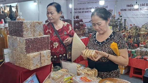 Triển lãm các sản phẩm, mẫu thiết kế hàng thủ công mỹ nghệ mới, sáng tạo huyện Thạch Thất năm 2024