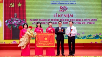 Trường Tiểu học Dịch Vọng A kỷ niệm 50 năm thành lập